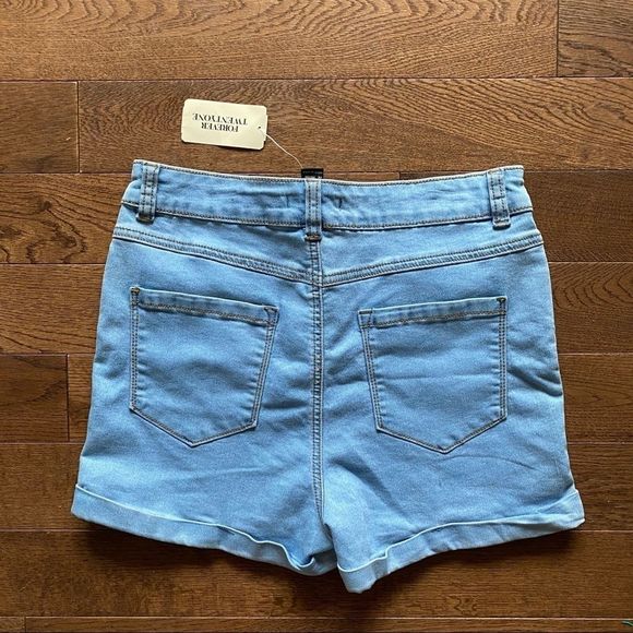 NEW Forever 21 Jean Shorts - Picture 3 of 7